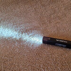 Smiling Shark USB Rechargeable Flashlight, 1200mAh